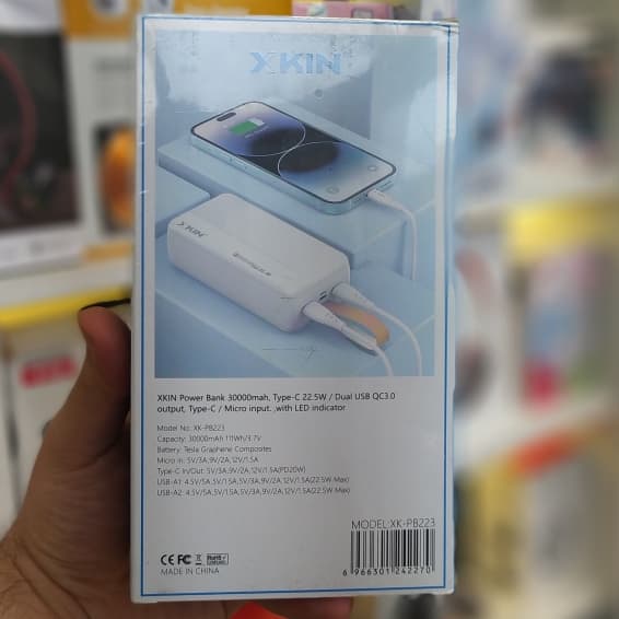 پاوربانک ۳۰۰۰۰ میلی آمپر فست شارژ xkin — تصویر ۵
