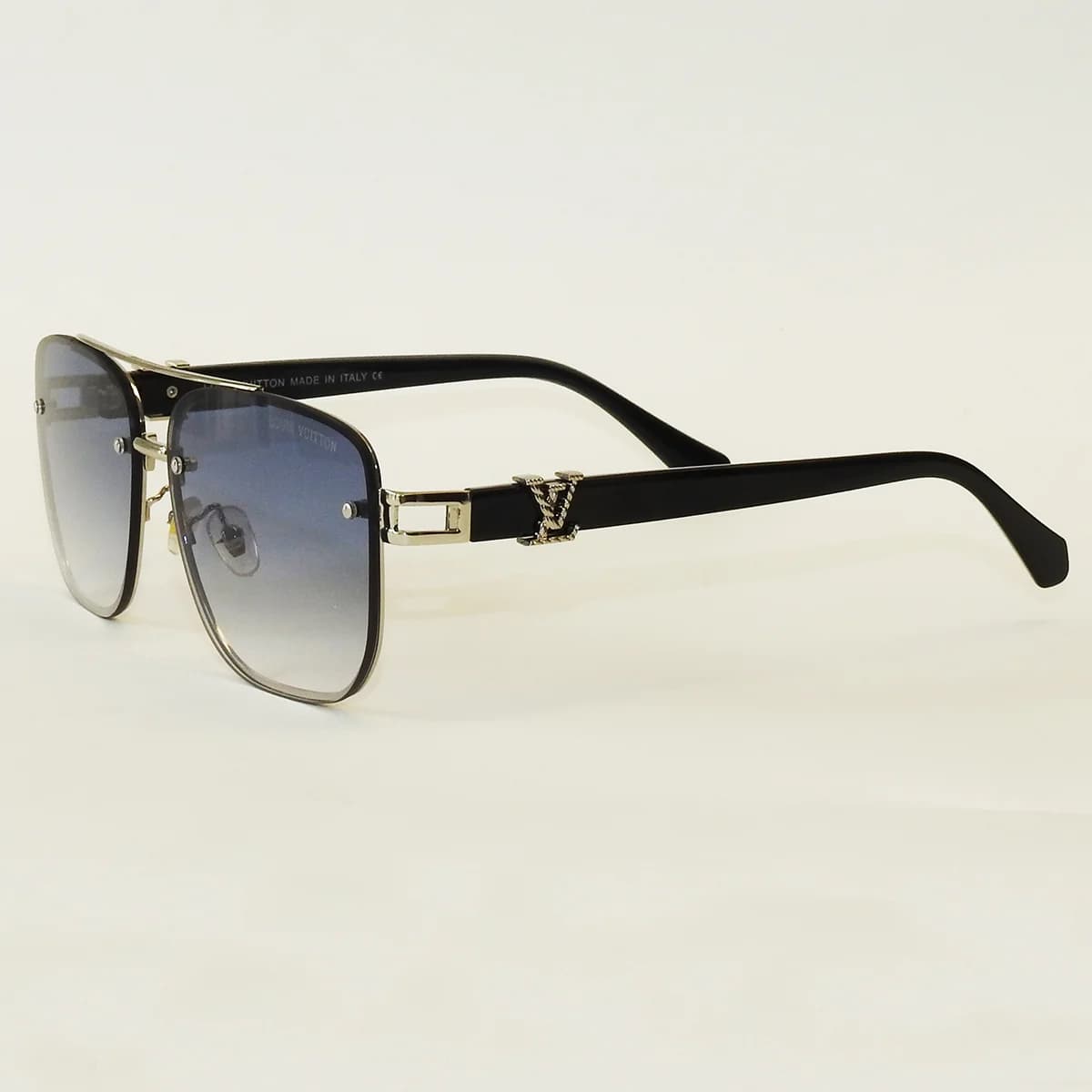 عینک آفتابی رنگی LOUIS VUITTON مدلZ1709