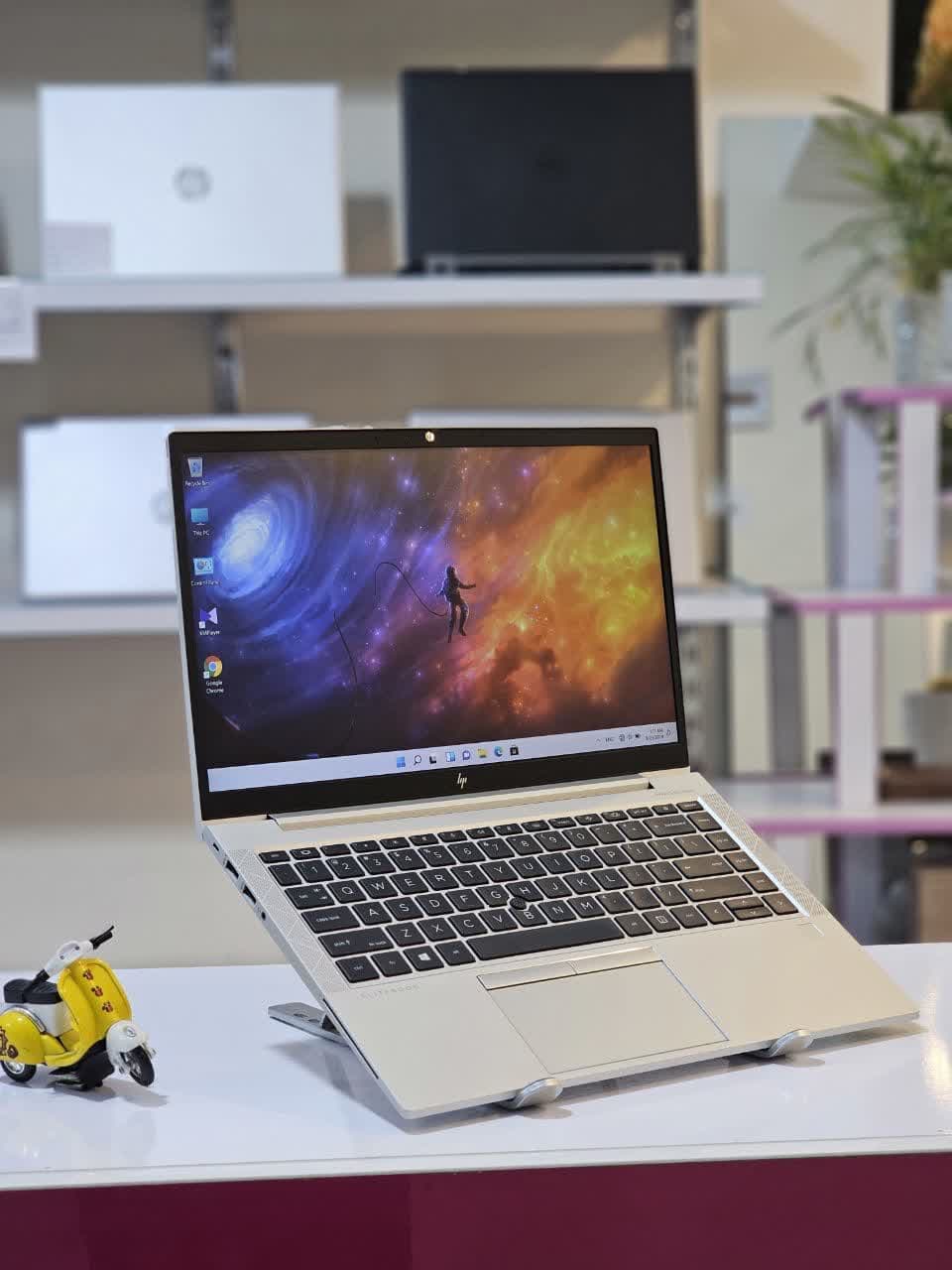 HP 845 G7 RYZEN5 PRO-4650 16GB 256 الایت بوک سیم کارتخور — تصویر ۵