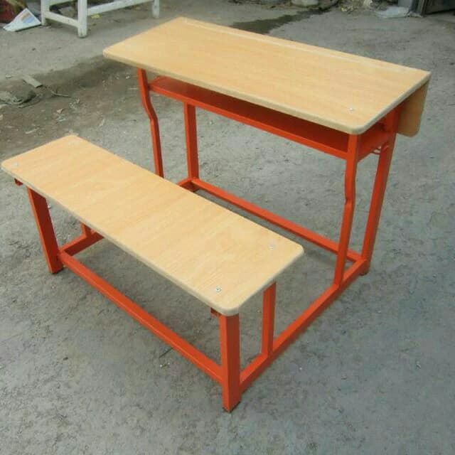 میز و نیمکت مدارس دبستان