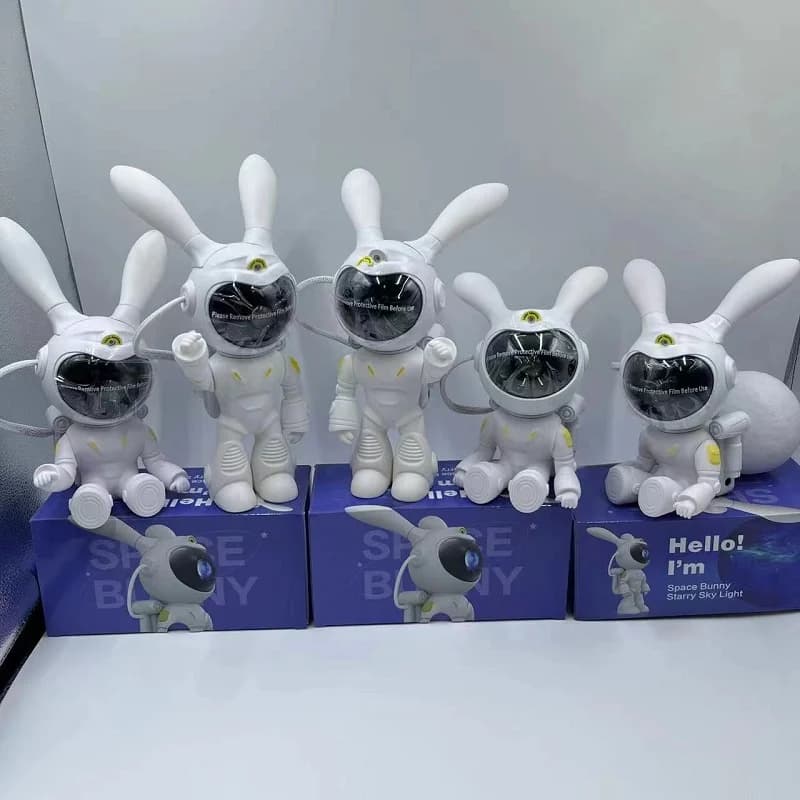 چراغ پروژکتور فضانورد مدل Moon Bunny با نور کهکشانی و کنترل از راه دور — تصویر ۹