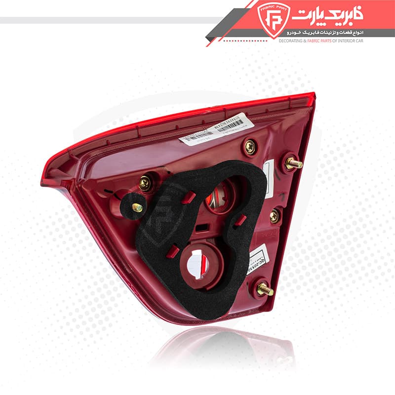 چراغ خطر عقب کوئیک روی صندوق راست — تصویر ۹