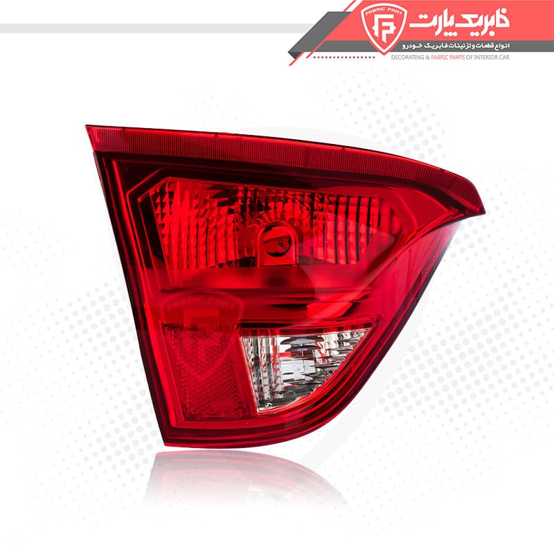 چراغ خطر عقب کوئیک روی صندوق راست