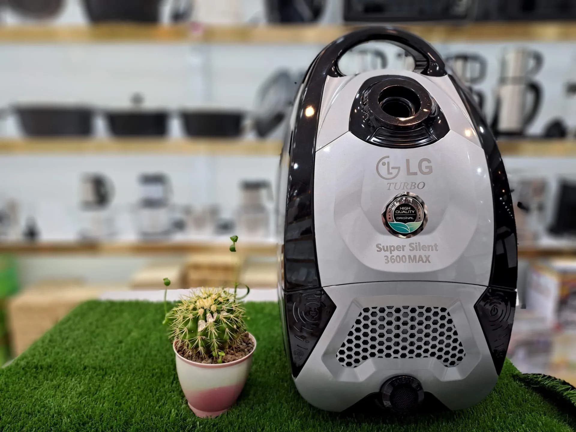 جاروبرقی موشکی ال‌جی طرح LG
