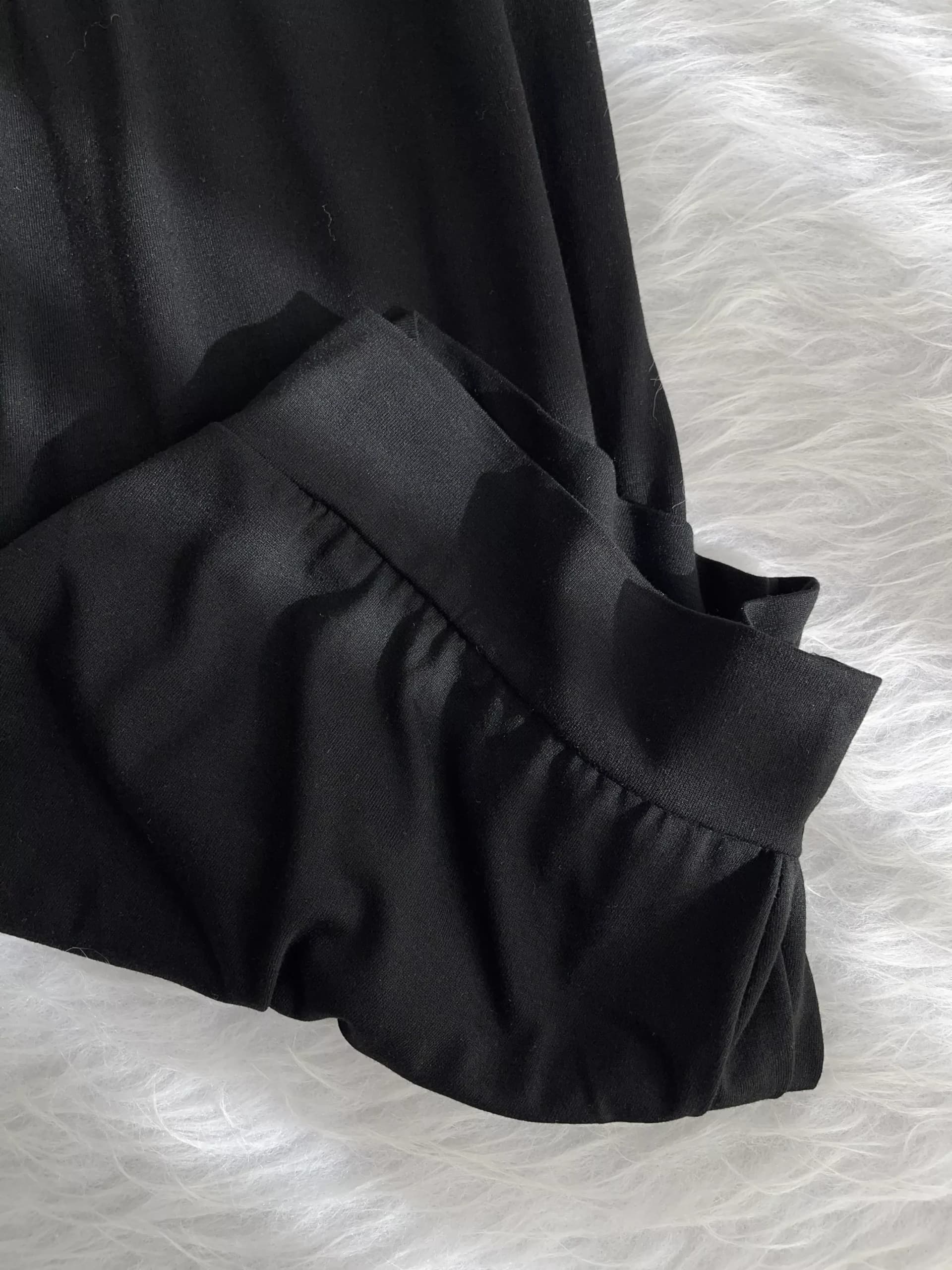 شلوارک اسلش اسمارا — تصویر ۵