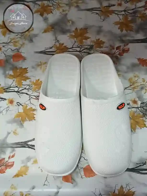 دمپایی جلوبسته ژله ای سفید — تصویر ۲