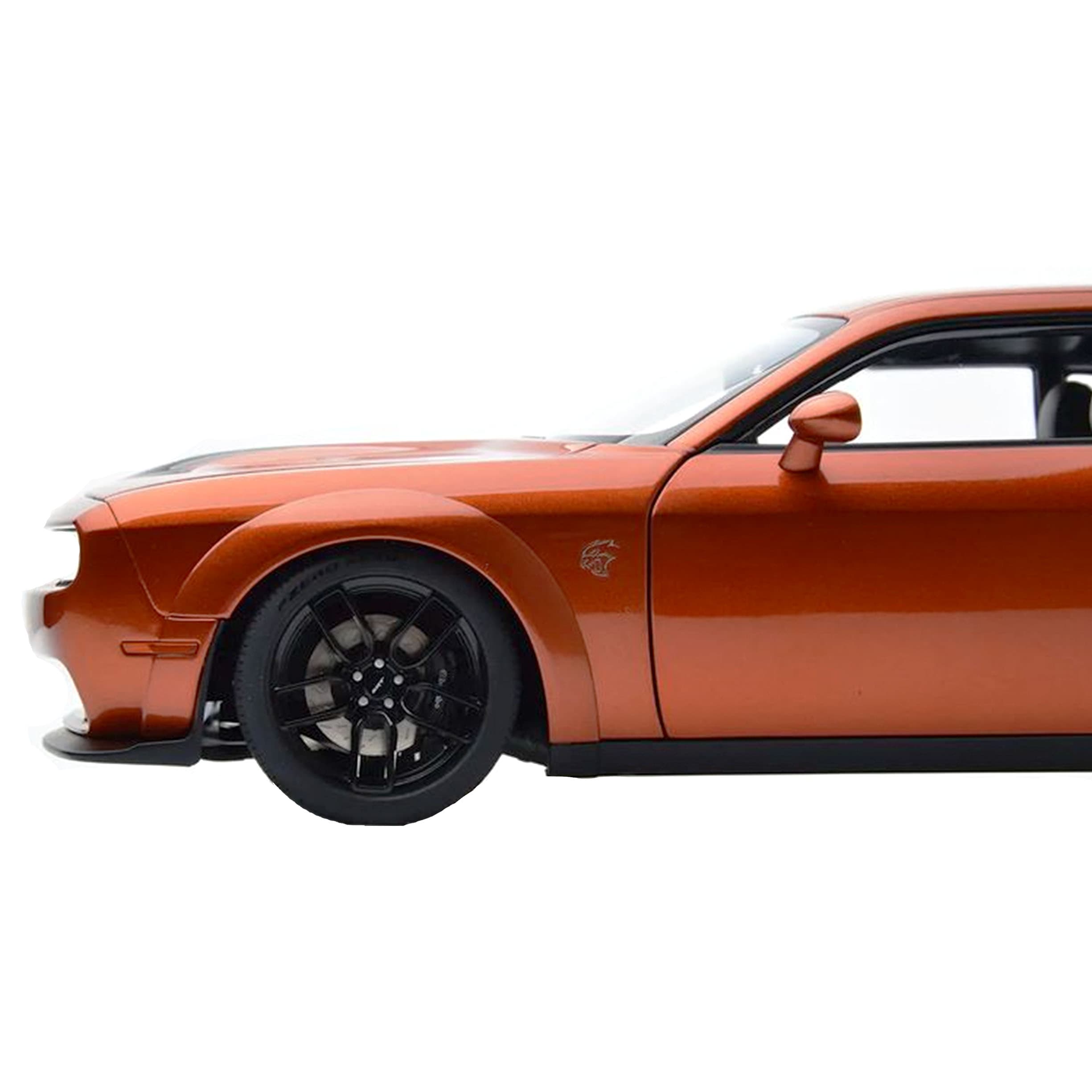 ماکت ماشین Dodge Challenger STR برند AUTOart — تصویر ۳