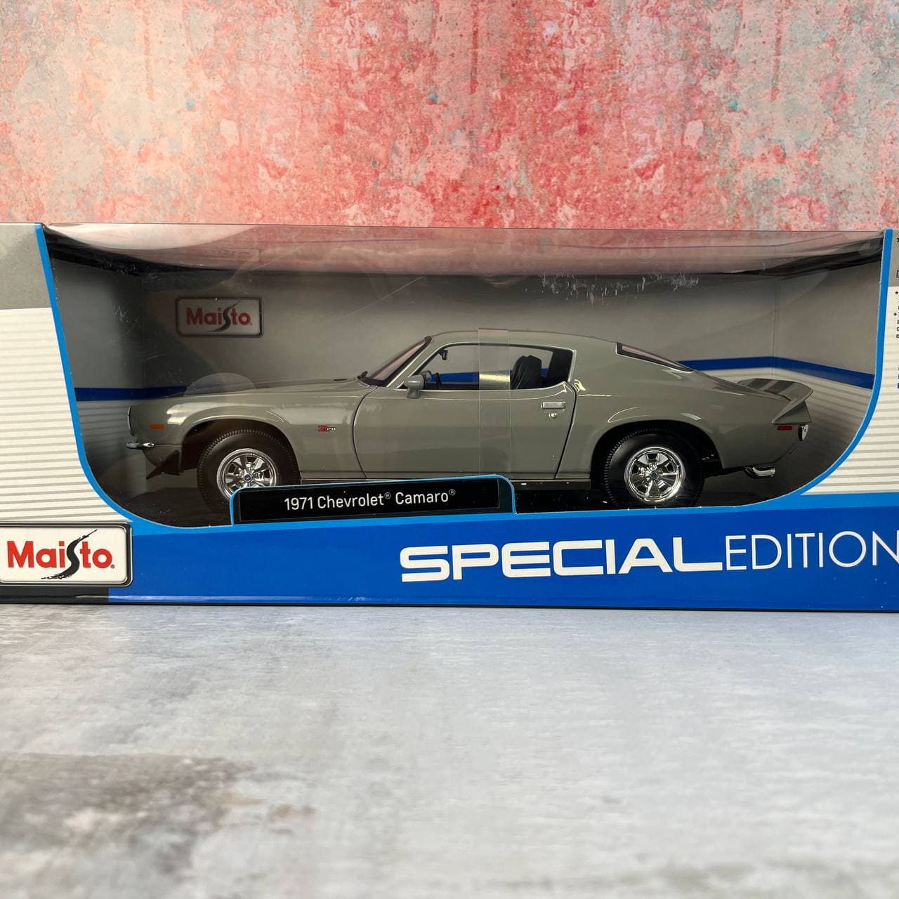 ماکت ماشین Chevrolet Camaro 1971 برند Maisto — تصویر ۴