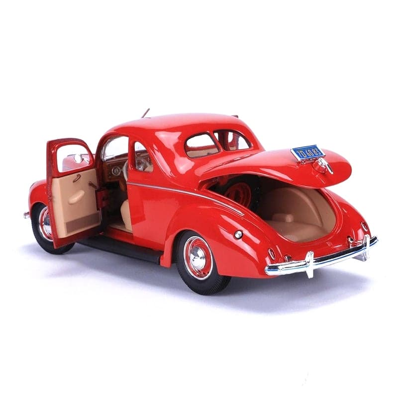 ماکت ماشین فورد دیلوکس (Ford Deluxe Coupe 1939) برند Maisto — تصویر ۶