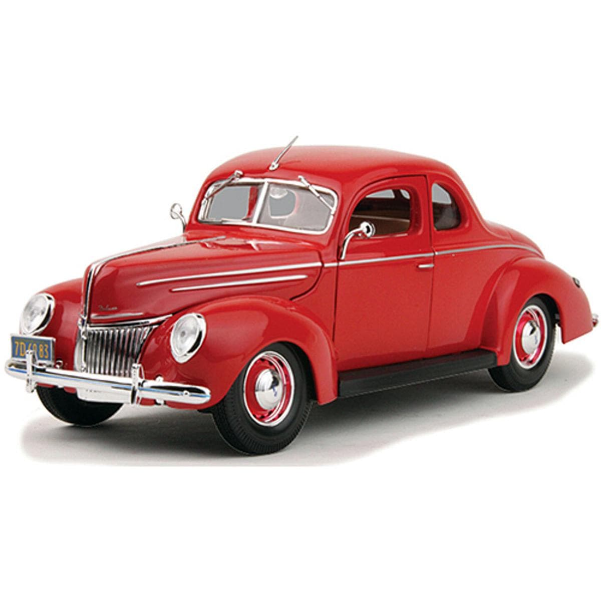 ماکت ماشین فورد دیلوکس (Ford Deluxe Coupe 1939) برند Maisto
