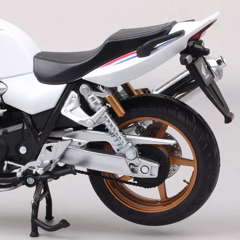 ماکت موتور CB1300 (سی بی ۱۳۰۰) برند Automaxx رنگ سفید — تصویر ۱۱
