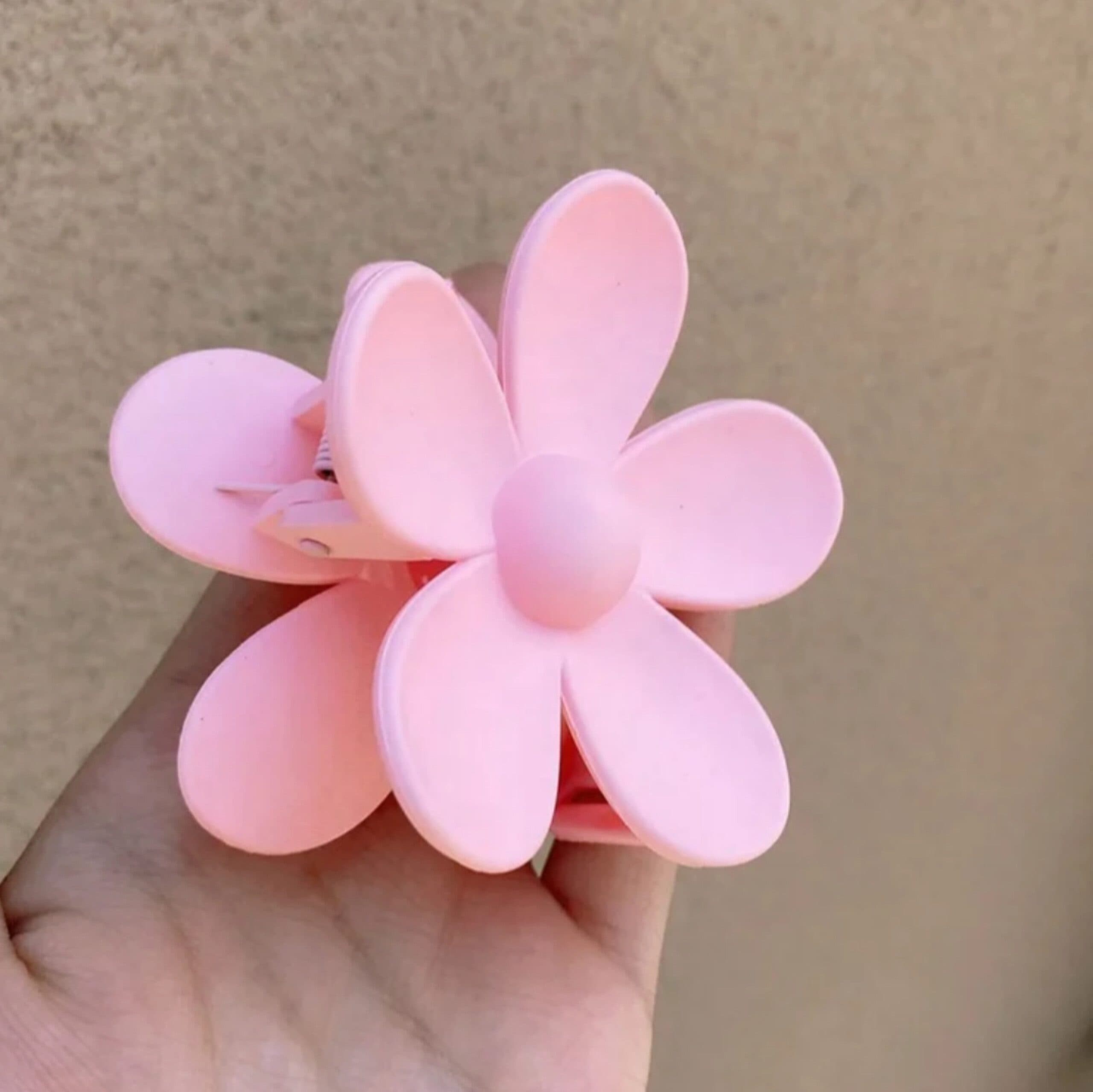 کلیپس موی دخترانه وارداتی طرح گل — تصویر ۵