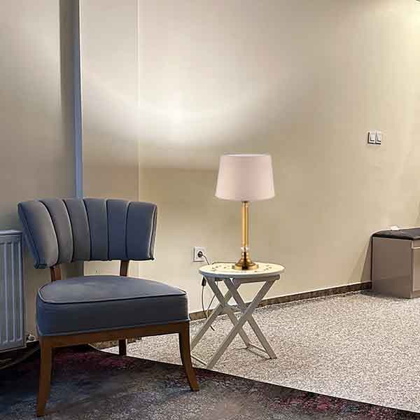 آباژور رومیزی لوتوس لایت مدل ویکتور 2 — تصویر ۳