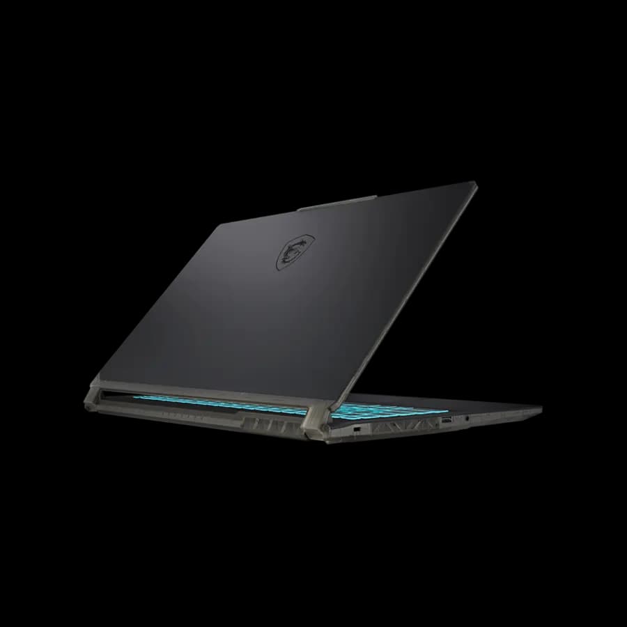 لپ تاپ ام اس آی MSI CYBORG 15 A13UDX i7 13620H 48GB RAM 1TB SSD RTX3050 6G — تصویر ۵
