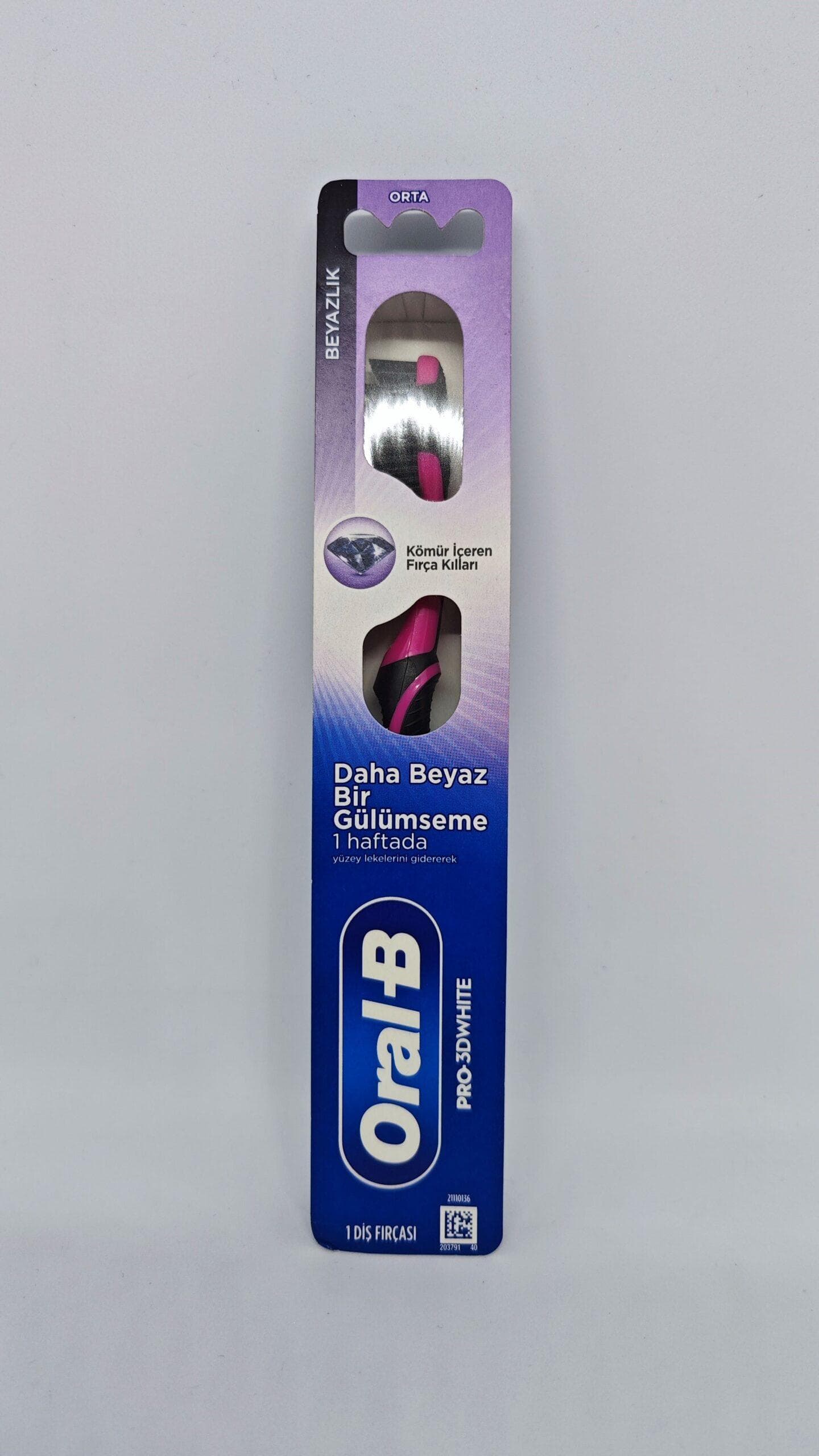 مسواک اورال بی ORAL-B مدل pro expert ذغالی برس متوسط