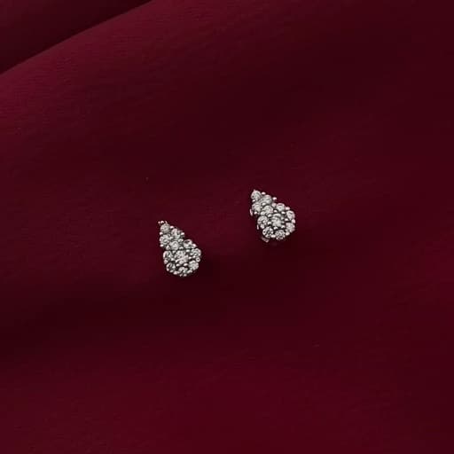 گوشواره نقره 925 اشکی میخی طرح جواهر آبکاری طلا سفید