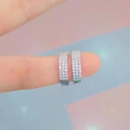 گوشواره نقره زنانه طرح حلقه ای سه ردیفه عیار 925با آبکاری طلا سفید — تصویر ۵