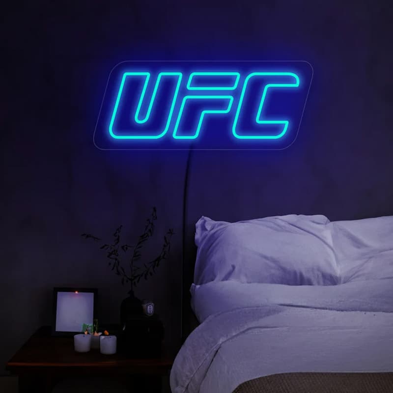 تابلو نئون طرح لوگو UFC کد SPORT042 ابعاد 60 در 40 سانتیمتر