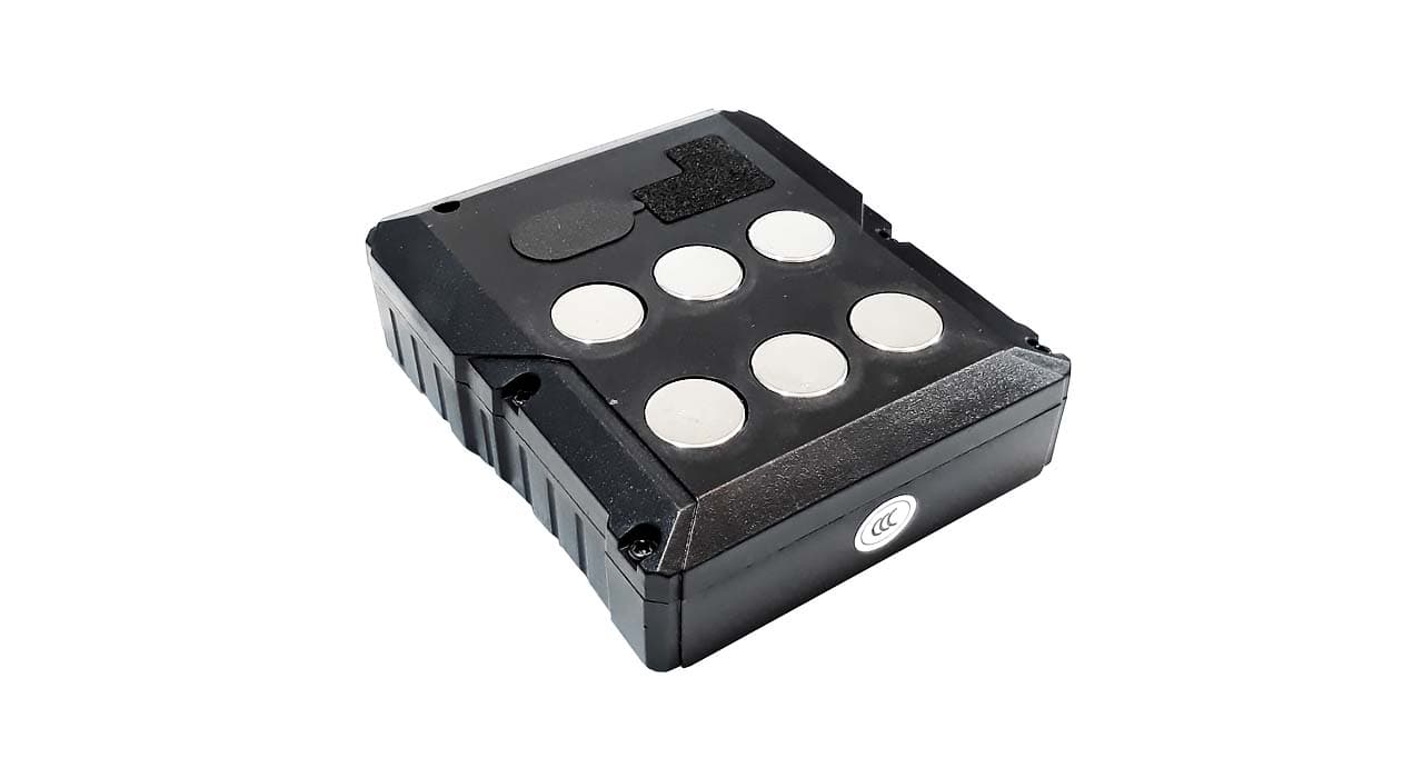 ردیاب آهنربایی خودرو AIKA مدل V23 — تصویر ۴