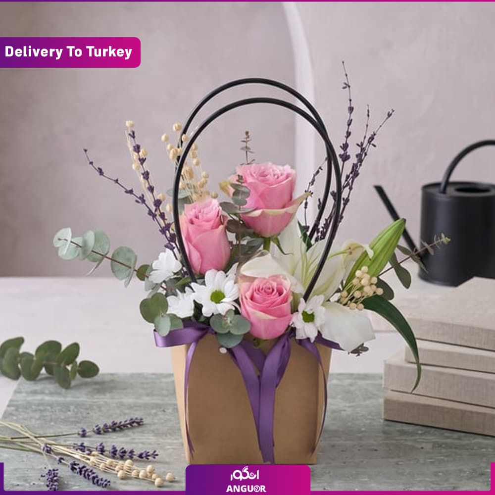 باکس گل سورپرایزی (ارسال گل به ترکیه) — تصویر ۳