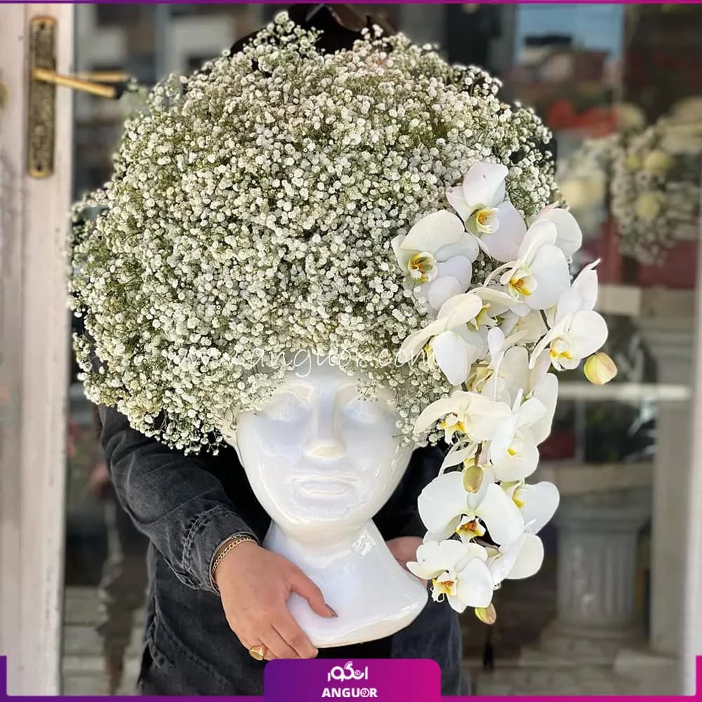 جام گل ژیپسوفیلیا به همراه ارکیده