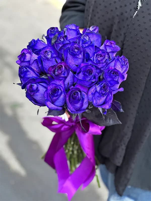 دسته گل رز بنفش — تصویر ۳