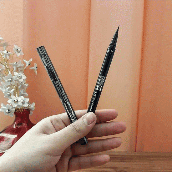 خط چشم ماژیکی کارینس کره جنوبی KARINECS EYELINER PENCIL