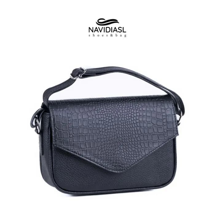 کیف زنانه تمام چرم طبیعی کد 9029015