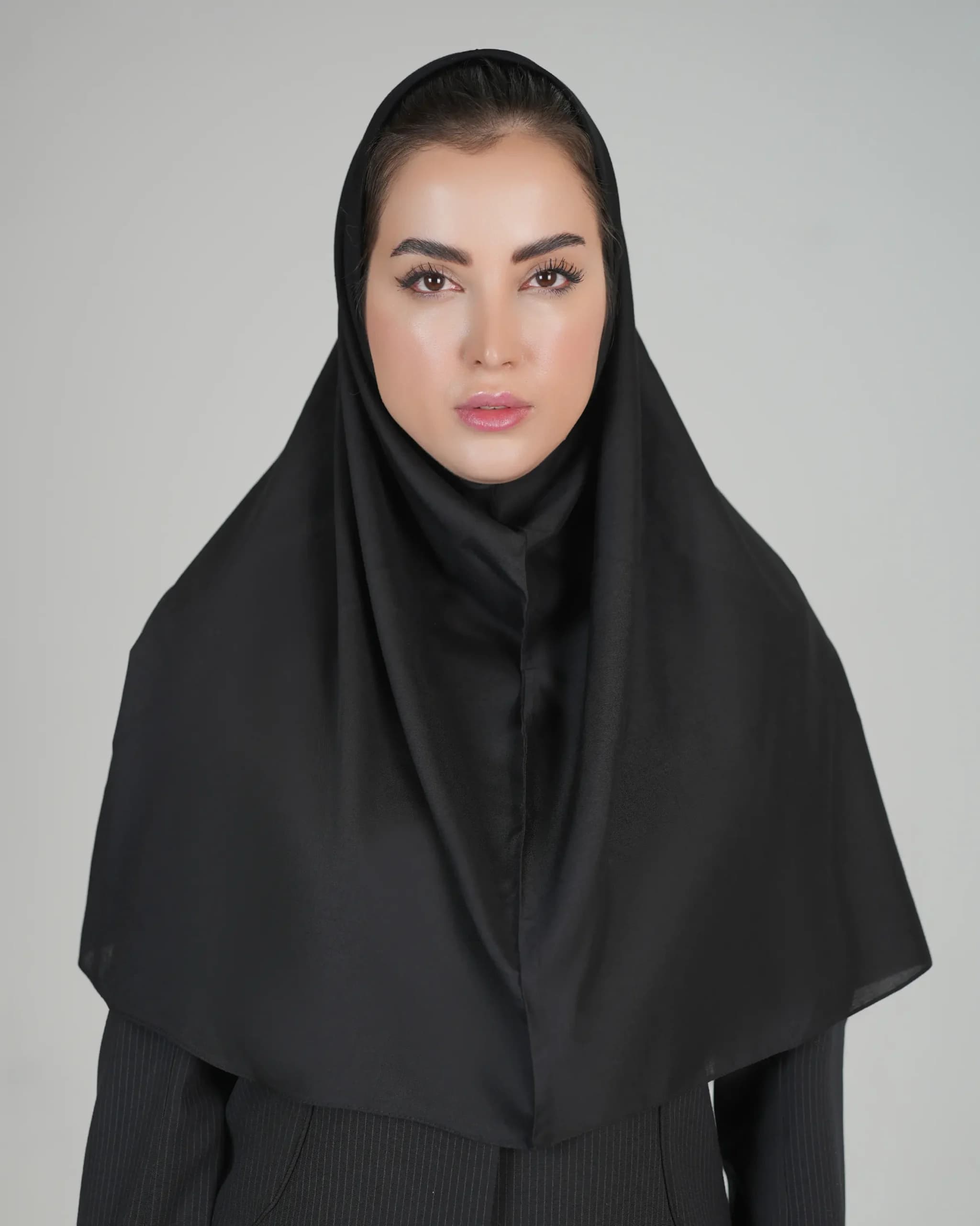 مقنعه ندا