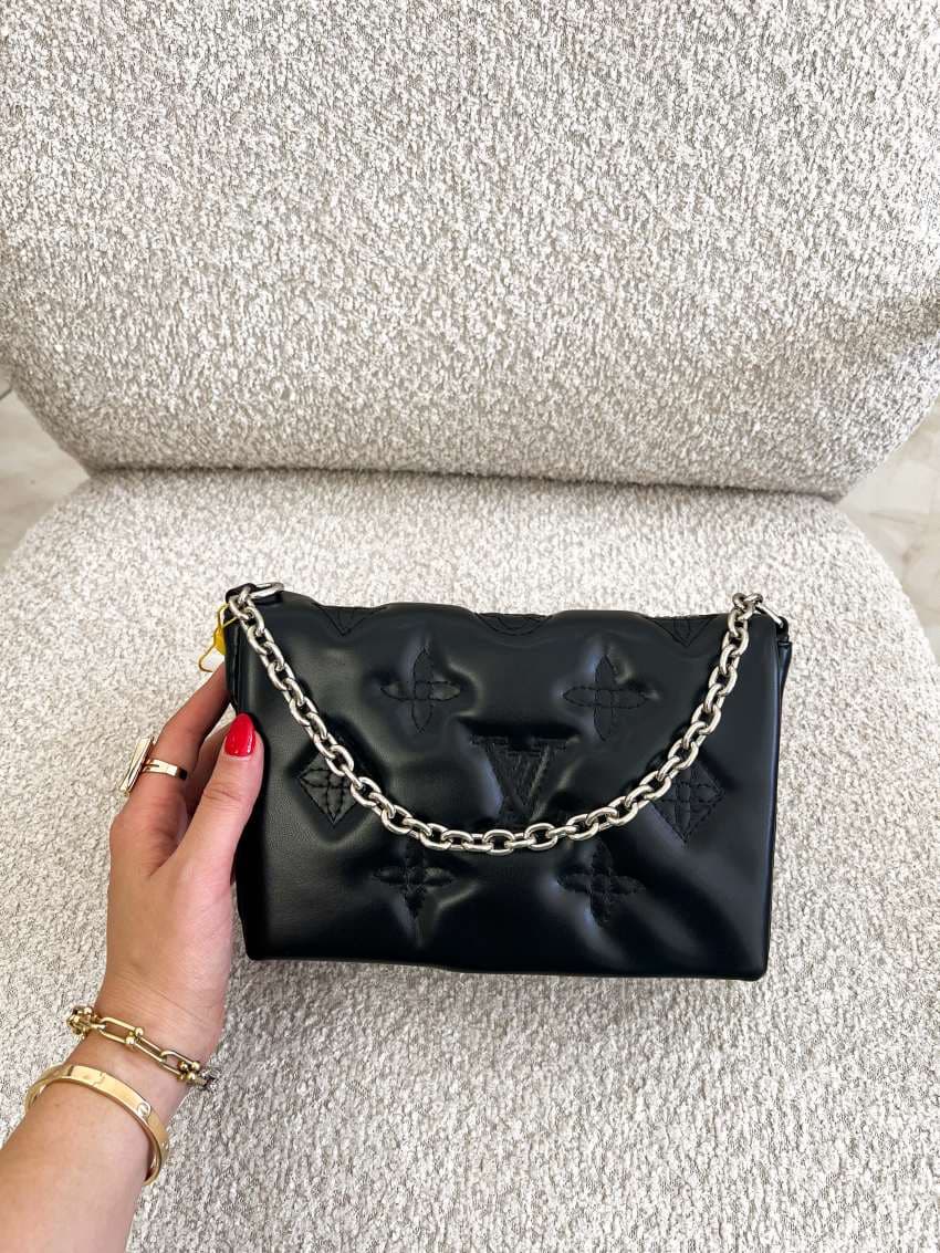 کیف ال وی گلدوزی مشکی 100168