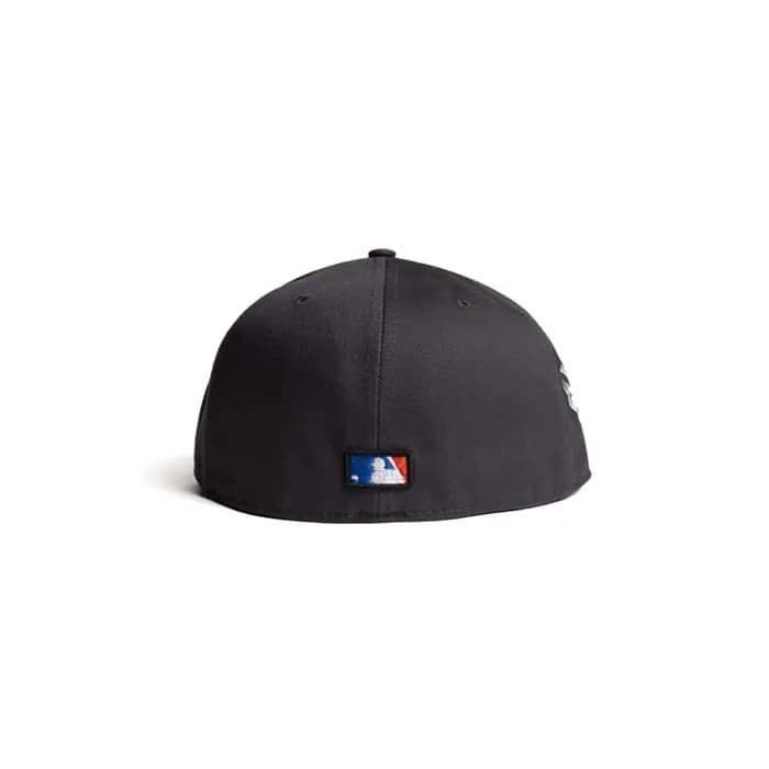 کلاه کپ بک فیت لوگو LA Dodgers — تصویر ۳