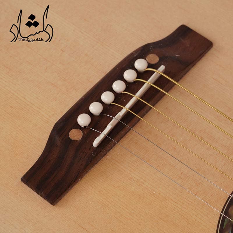 گیتار آکوستیک طرح فندر پیکاپدار — تصویر ۶