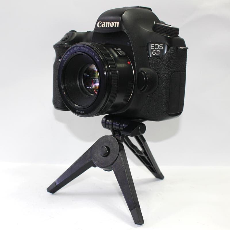 دوربین کانن مدل 6D مارک 1 با لنز 50 فیکس 1.8 سری STM (استوک)