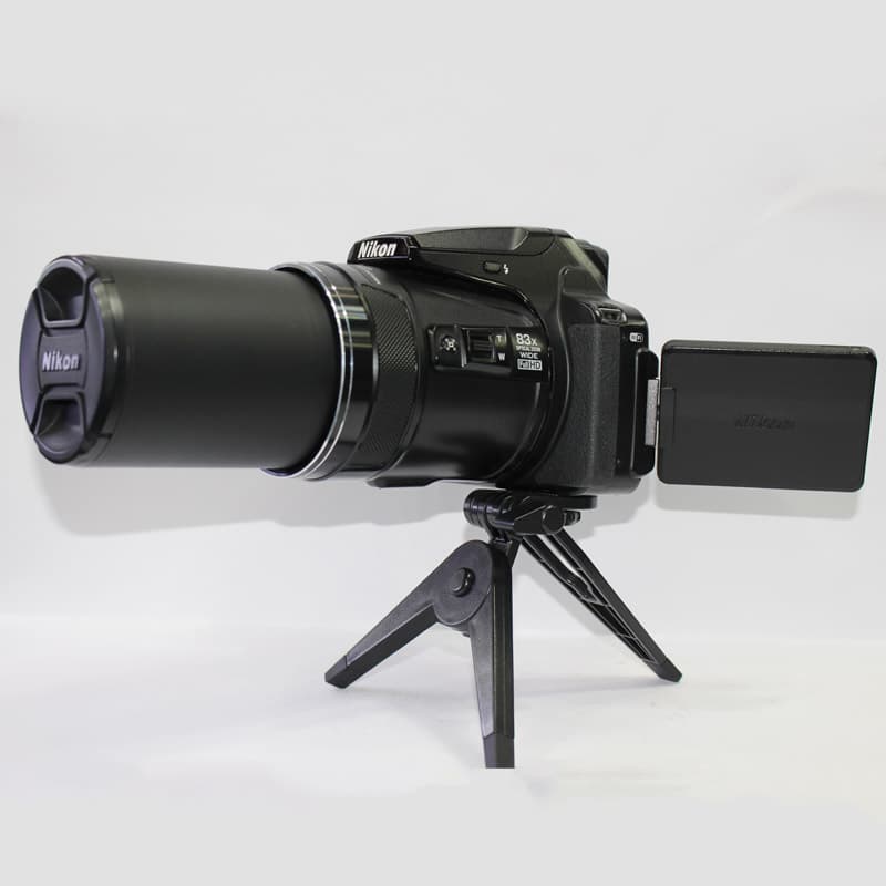 دوربین نیکون مدل کولپیکس سوپر زوم P900 ( استوک )