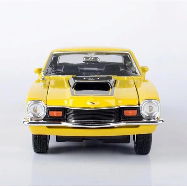 ماکت ماشین فلزی موتورمکس Motormax مدل 1:24 1971 Mercury Comet GT زرد — تصویر ۹