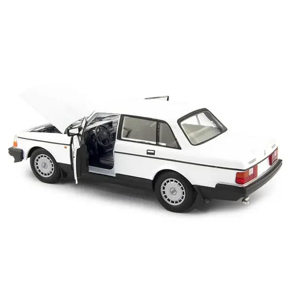 ماکت ماشین فلزی ویلی Welly مدل 1:24 Volvo 240 GL — تصویر ۱۱
