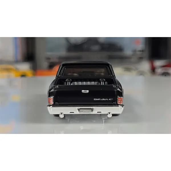 ماشین هات ویلز مدل Chevy El Camino کد HYY83 — تصویر ۱۲