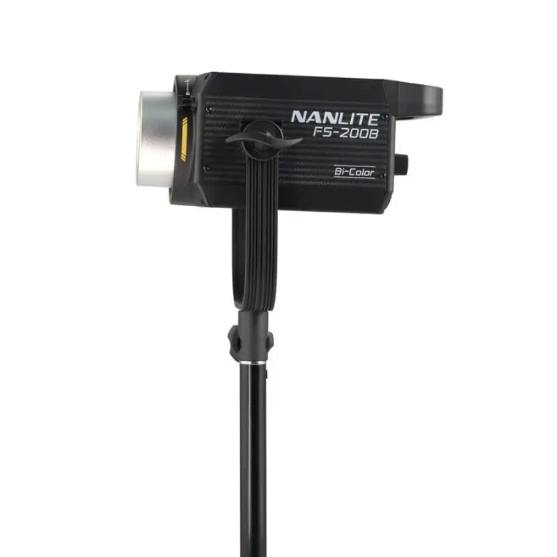 کیت نور ثابت نانلایت Nanlite FS-200 LED 2 Light Kit — تصویر ۴