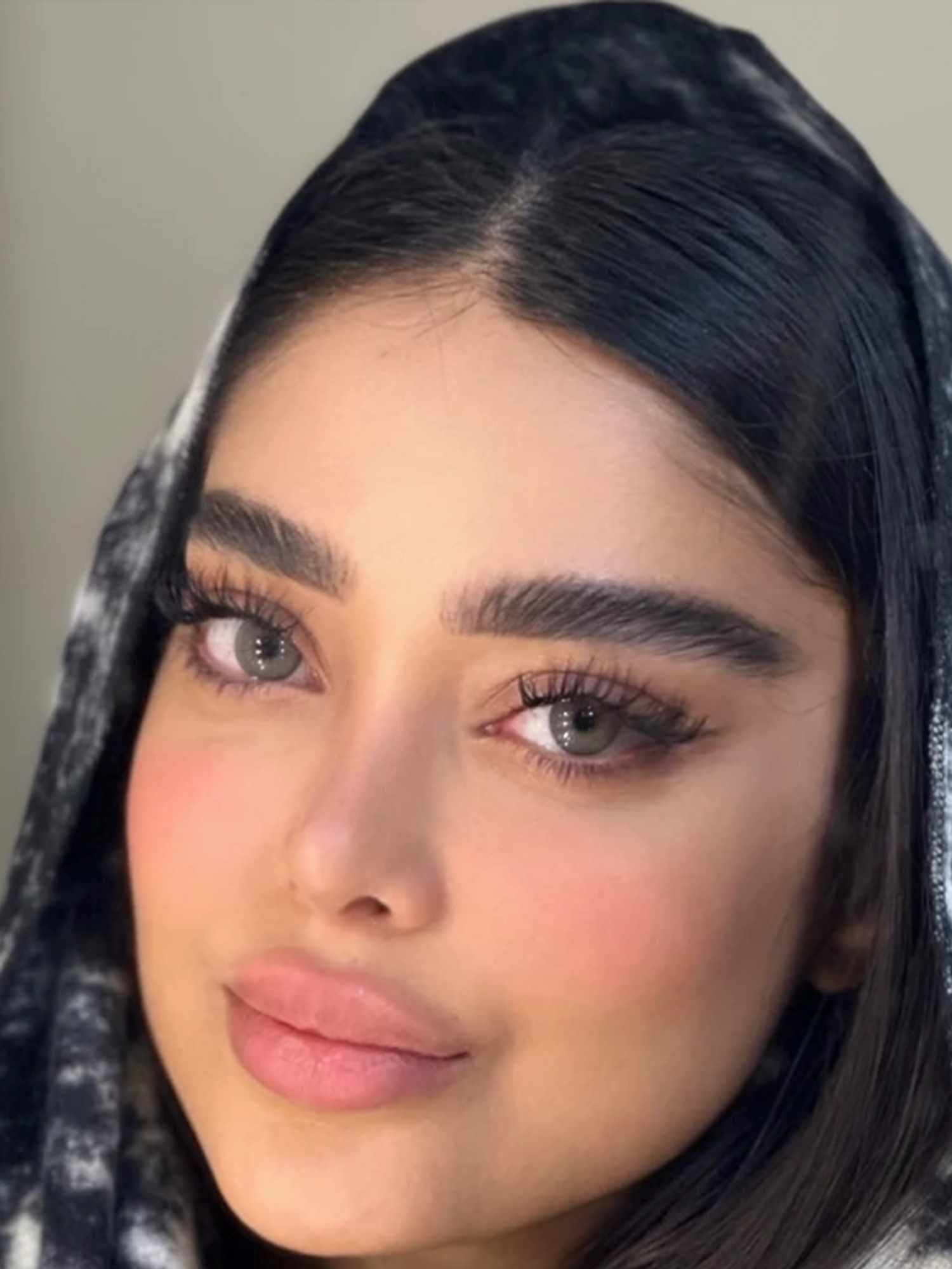 لنز طبی رنگی رز مارس گری Mars Gray