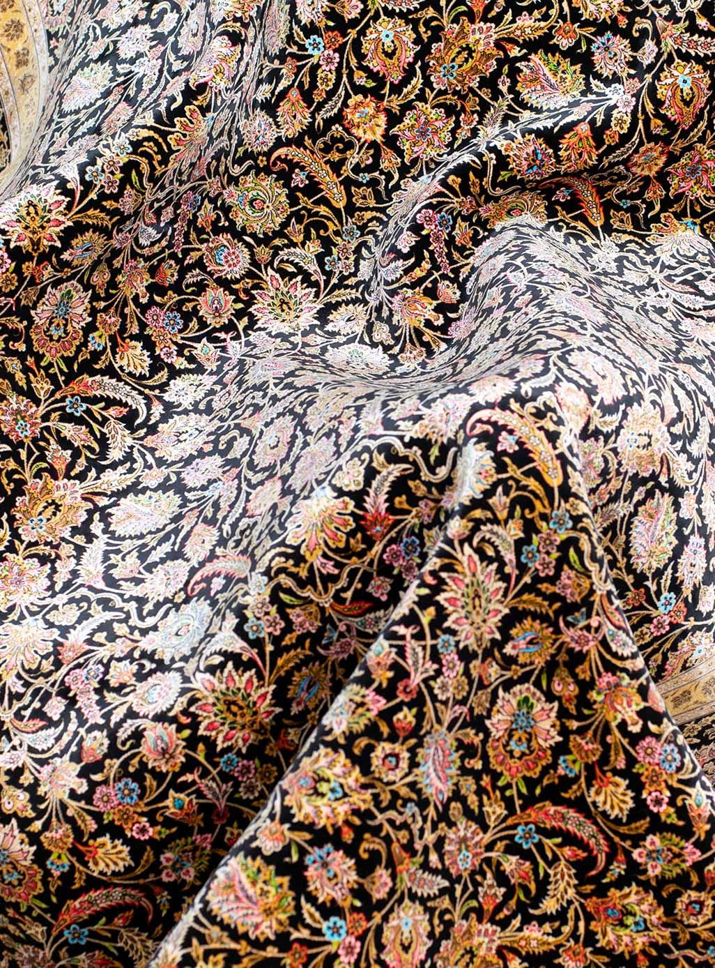 فرش افشان طرح الوان 1700 شانه رنگ سرمه ای تراکم 5100 کد Q202 — تصویر ۷