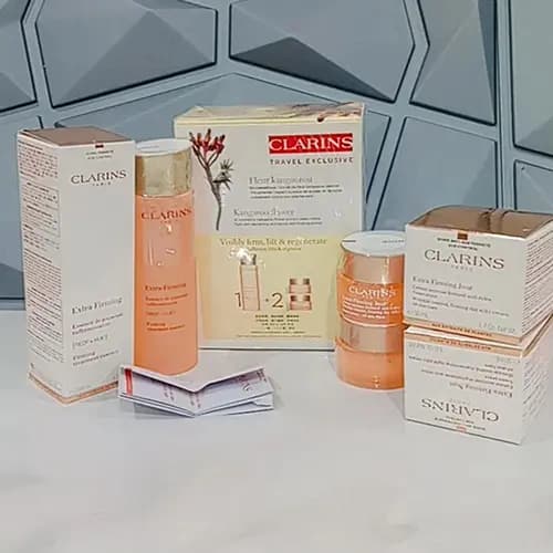 ست کرم روز، شب و لوشن کلارنس CLARINS Extra Firming (جوانسازی، لیفتینگ و آبرسانی کامل پوست) — تصویر ۴