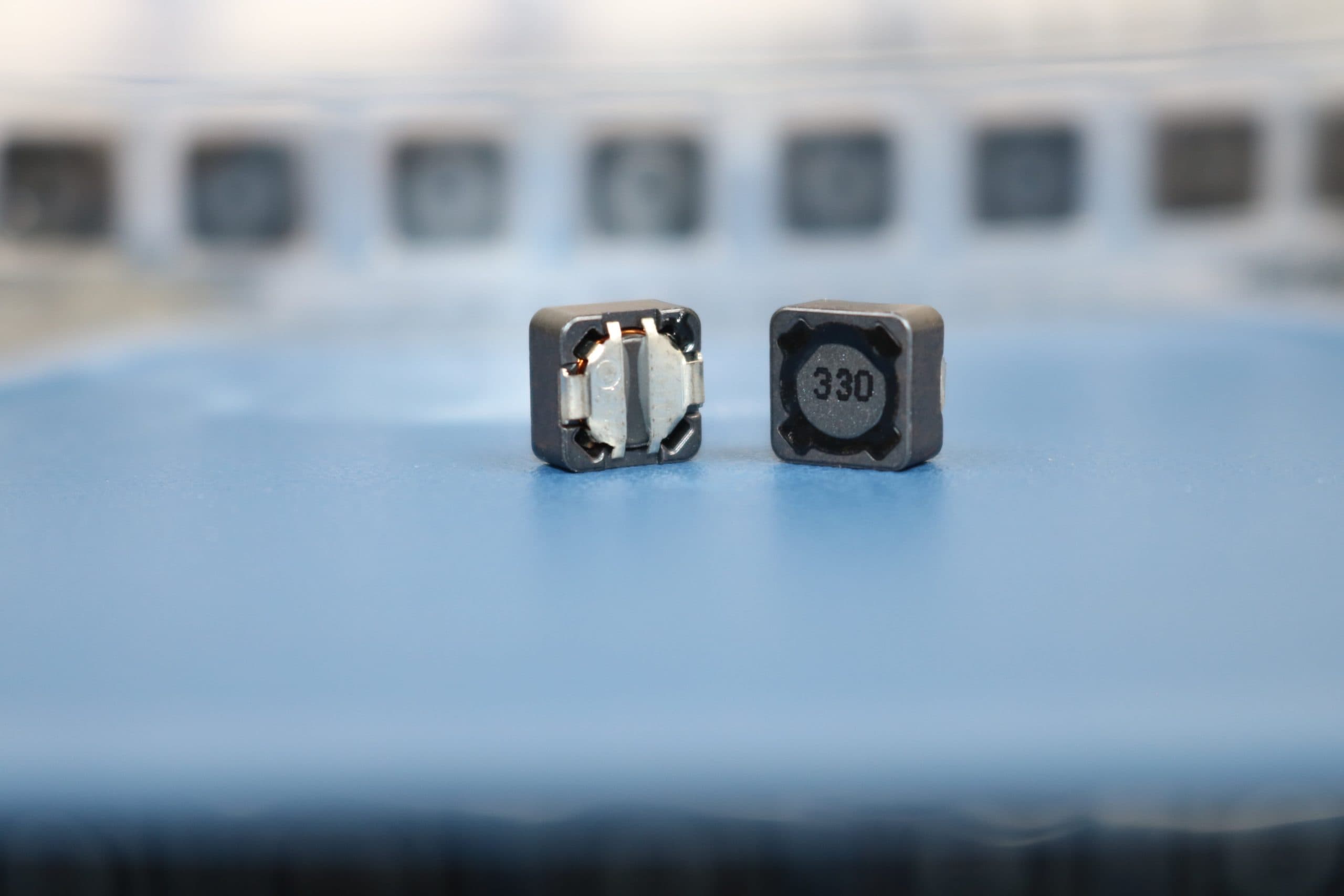 سلف 33 میکرو هانری SMD سایز RH74R