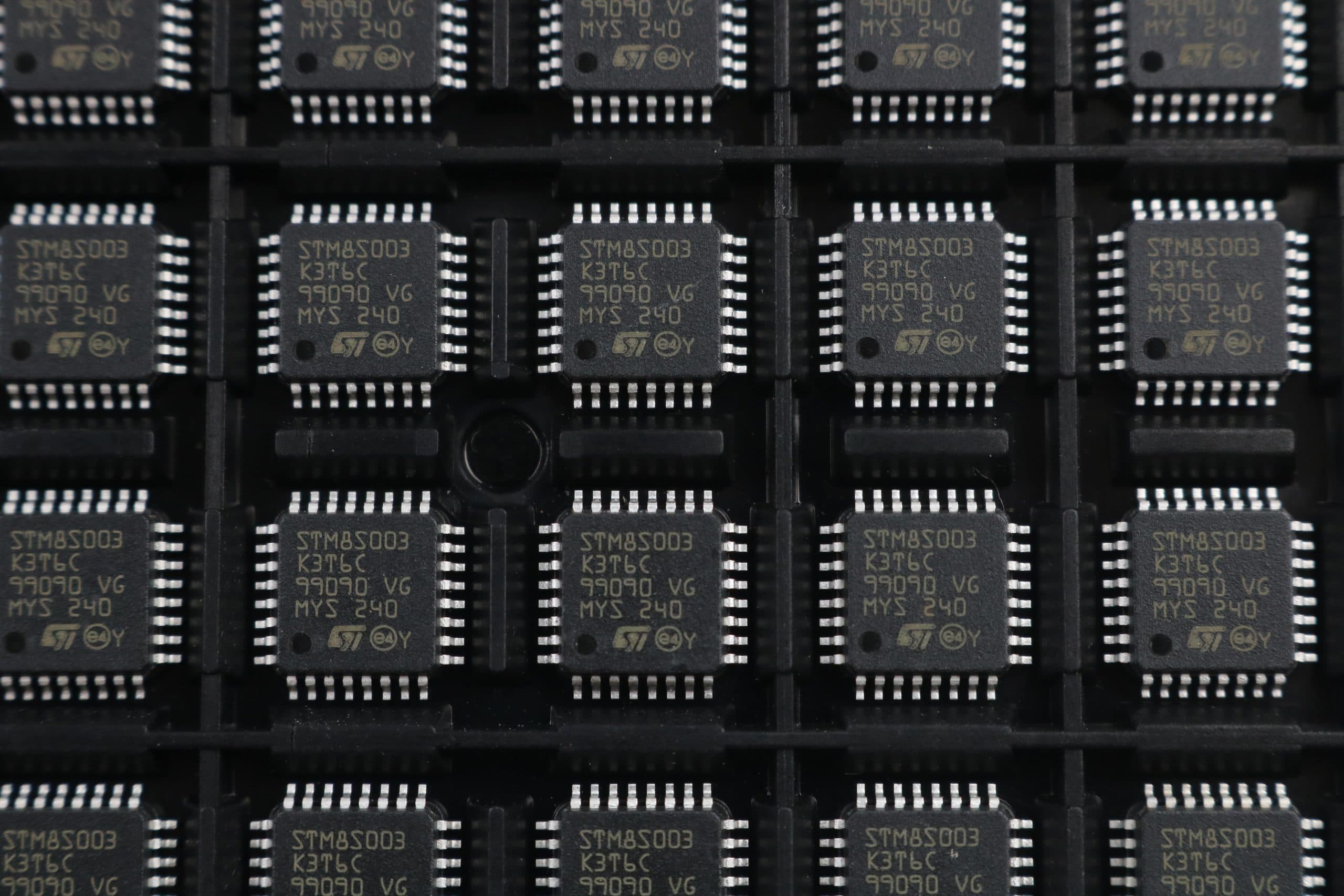 میکروکنترلر STM8S003K3T6C