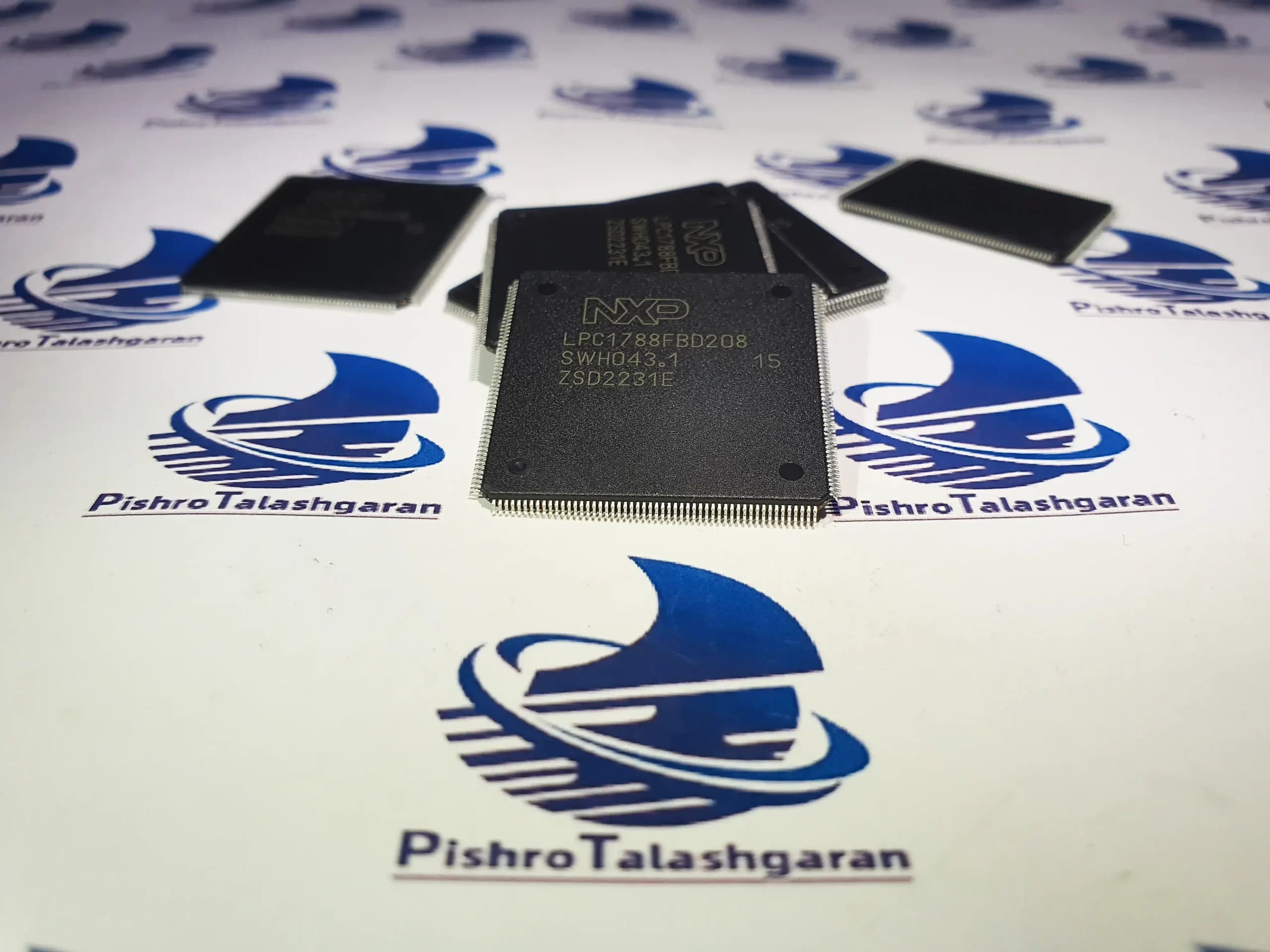 میکرو کنترلر LPC1788FBD208 — تصویر ۲
