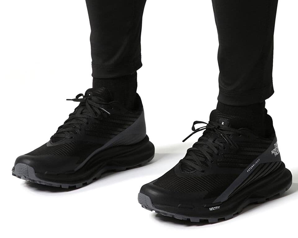 The North Face W Vectiv Levitum Futurelight Trekking Boots & Shoes — تصویر ۳