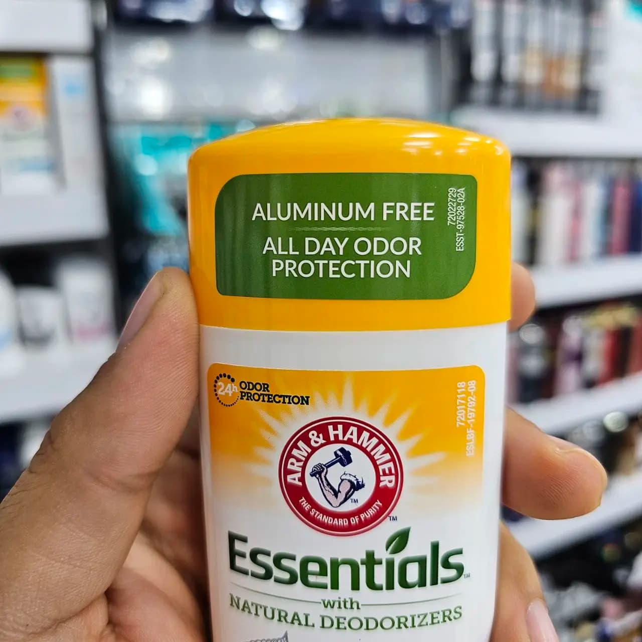 مام استیک ضد تعریق ژله ای آرم اند هامر اسنشیال بدون بو 71 گرمی ARM & HAMMER Essentials Deodorant Unscented Stick — تصویر ۱۰