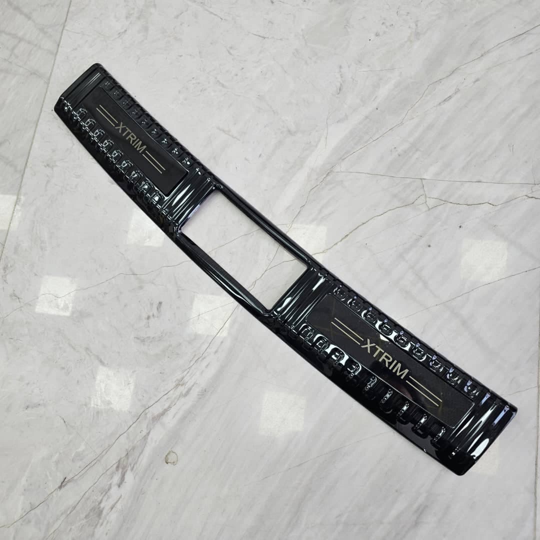 کاور فلزی وارداتی محافظ لبه داخلی صندوق عقب XTRIM LX — تصویر ۳