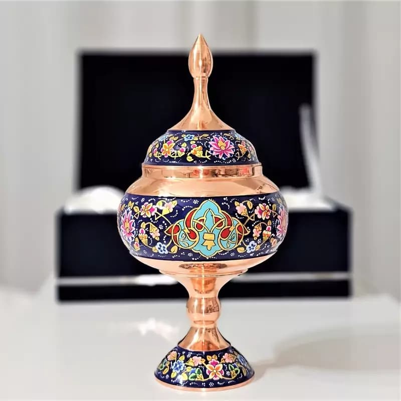 شکلات خوری مس و پرداز طلایی ارتفاع 28 به همراه جعبه فانتزی — تصویر ۱۰