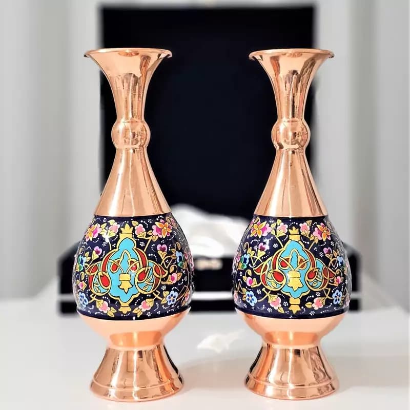 گلدان مسی مدل مس و پرداز 25سانت دوعددی به همراه جعبه فانتزی — تصویر ۳