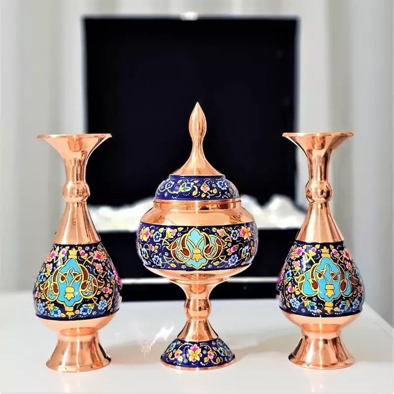 ست گلدان 20 و شکلات خوری 23 مسی طرح پردازطلایی به همراه جعبه فانتزی — تصویر ۱۱